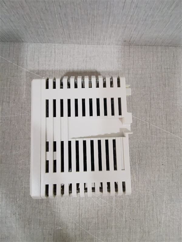 ABB AO810 3BSE008522R1