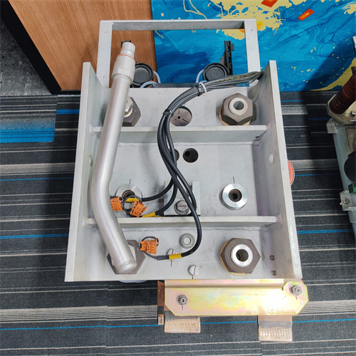 ABB S-093H 3BHB009885R0004 (1)